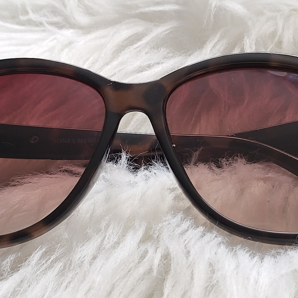Jones New York Sunglasses